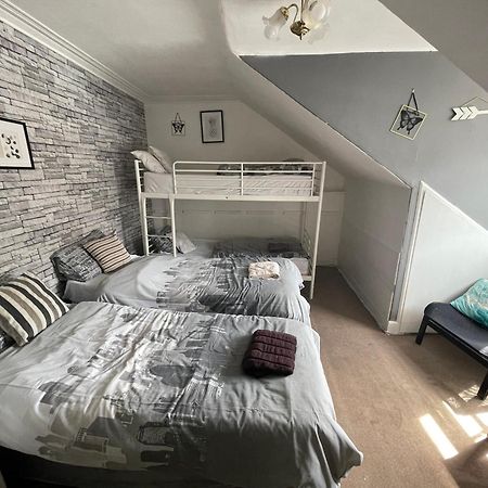The Kingsview Townhouse - Boutique Hostel Edynburg Zewnętrze zdjęcie
