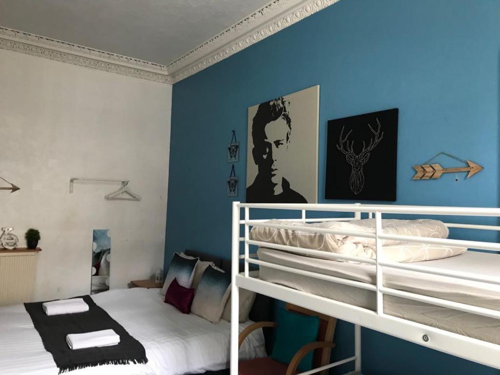 The Kingsview Townhouse - Boutique Hostel Edynburg Zewnętrze zdjęcie
